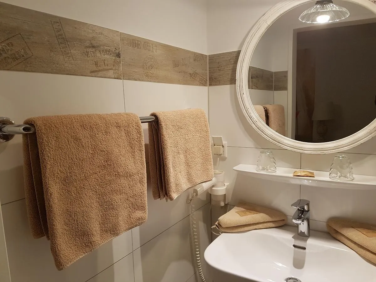Hotel Villa Verde Düsseldorf 3*,  Německo